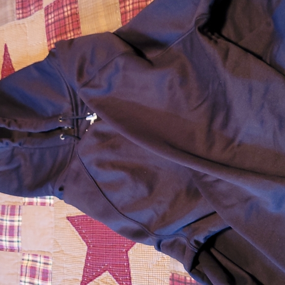 Under Armour Hoodie - Picture 4 of 4